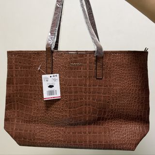 (Category: ) located in . Submitted by accentsph (Listing ID 1453158293, Image 1). Description: .