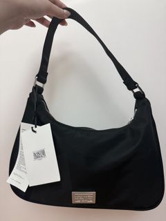 （分類：）位於 。 由 ms.msms 提交（商品編號 1453092588，圖片 1）。簡介： 。