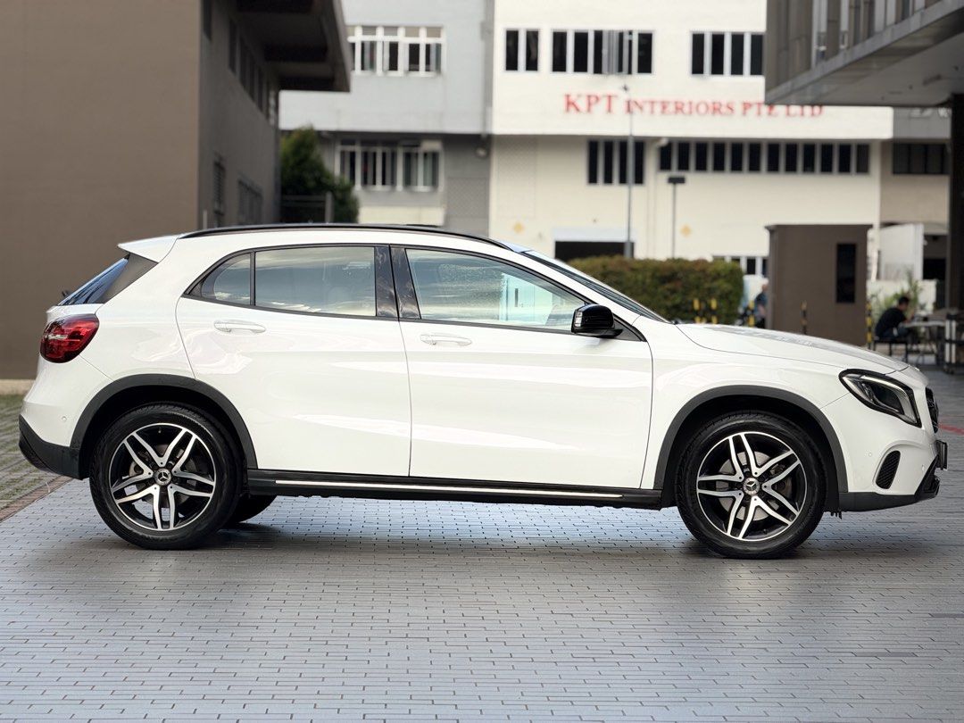 Mercedes-Benz GLA-Class GLA250 Urban Edition Sunroof Auto (Category: Used Cars) located in Singapore. Submitted by quantumcollections (Listing ID 1453219971, Image 3). Description: 𝐌𝐞𝐫𝐜𝐞𝐝𝐞𝐬-𝐁𝐞𝐧𝐳 𝐆𝐋𝐀-𝐂𝐥𝐚𝐬𝐬 𝐆𝐋𝐀𝟐𝟓𝟎 𝐔𝐫𝐛𝐚𝐧 𝐄𝐝𝐢𝐭𝐢𝐨𝐧 𝑅𝑒𝑔 𝐷𝑎𝑡𝑒: 25 𝐴𝑝𝑟 2018 (1𝑦𝑟 6𝑚𝑡ℎ) 𝑀𝑖𝑙𝑒𝑎𝑔𝑒: 149,084𝑘𝑚 𝑂𝑤𝑛𝑒𝑟𝑠: 2 𝐹𝑢𝑙𝑙 𝐿𝑜𝑎𝑛 𝑀𝑜𝑛𝑡ℎ𝑙𝑦 𝑜𝑛𝑙𝑦 @ $29𝑥𝑥!!! 𝐵𝑎𝑛𝑘 𝐿𝑜𝑎𝑛 𝑀𝑜𝑛𝑡ℎ𝑙𝑦 𝑜𝑛𝑙𝑦 