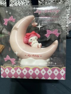 （分類：）位於 。 由 speedyvanellope 提交（商品編號 1453127182，圖片 1）。簡介： 。