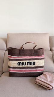 (Category: ) located in . Submitted by oil.fashionzbox (Listing ID 1453126099, Image 1). Description: .