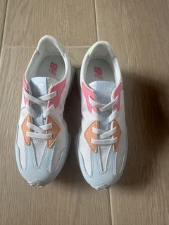 （分類：）位於 。 由 cheung918 提交（商品編號 1453086236，圖片 1）。簡介： 。