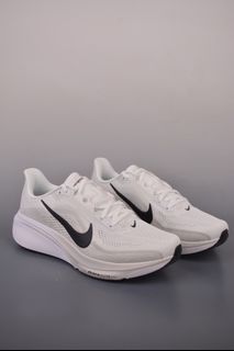 (Category: ) located in . Submitted by outletshoes (Listing ID 1453067996, Image 1). Description: .