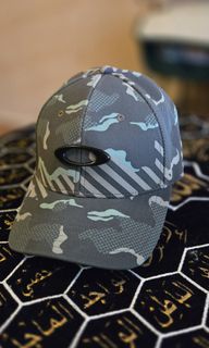 (Category: ) located in . Submitted by brandedoutfitapparell (Listing ID 1453069434, Image 1). Description: .