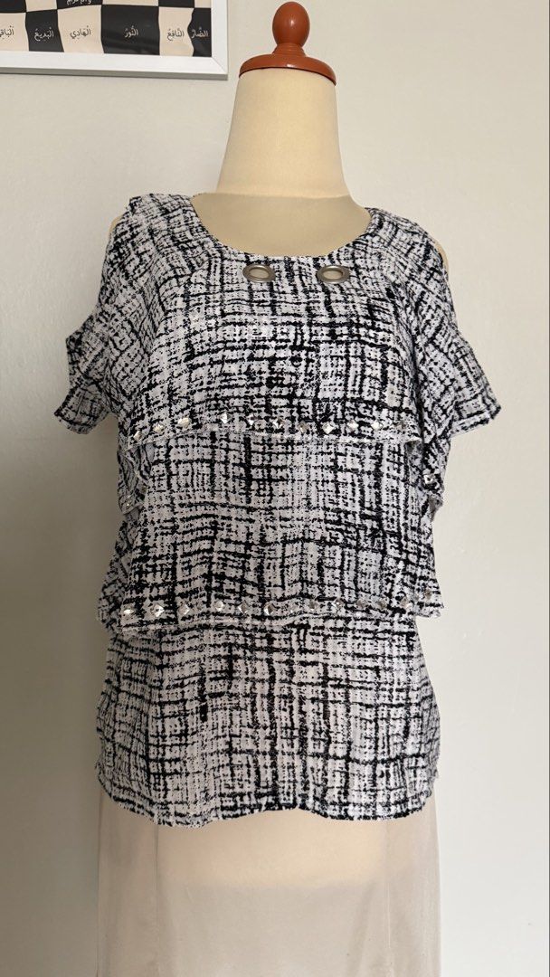 Off-shoulder Blouse (Category: Blouses) located in Subang Jaya. Submitted by _baeapparel (Listing ID 1453133713, Image 3). Description: 📌 FREE with any purchase, OR pay the postage fee only. • Material: Soft Polyester • Fit S-M ~ patung size S Off Shoulder Bahu est. 12 Pit: 19”| Bust: 38 Length: 23” * Ada manik-manik. 🙅🏻‍♀️ No fussy buyer. .