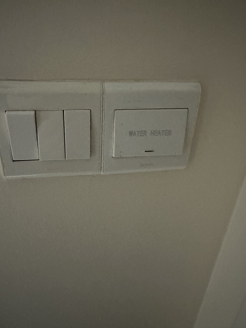 (Category: ) located in . Submitted by meteorman (Listing ID 1453055981, Image 1). Description: .