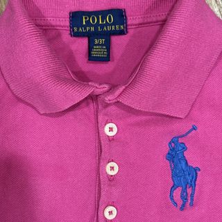 (Category: ) located in . Submitted by ohclearcloset (Listing ID 1453055263, Image 1). Description: .