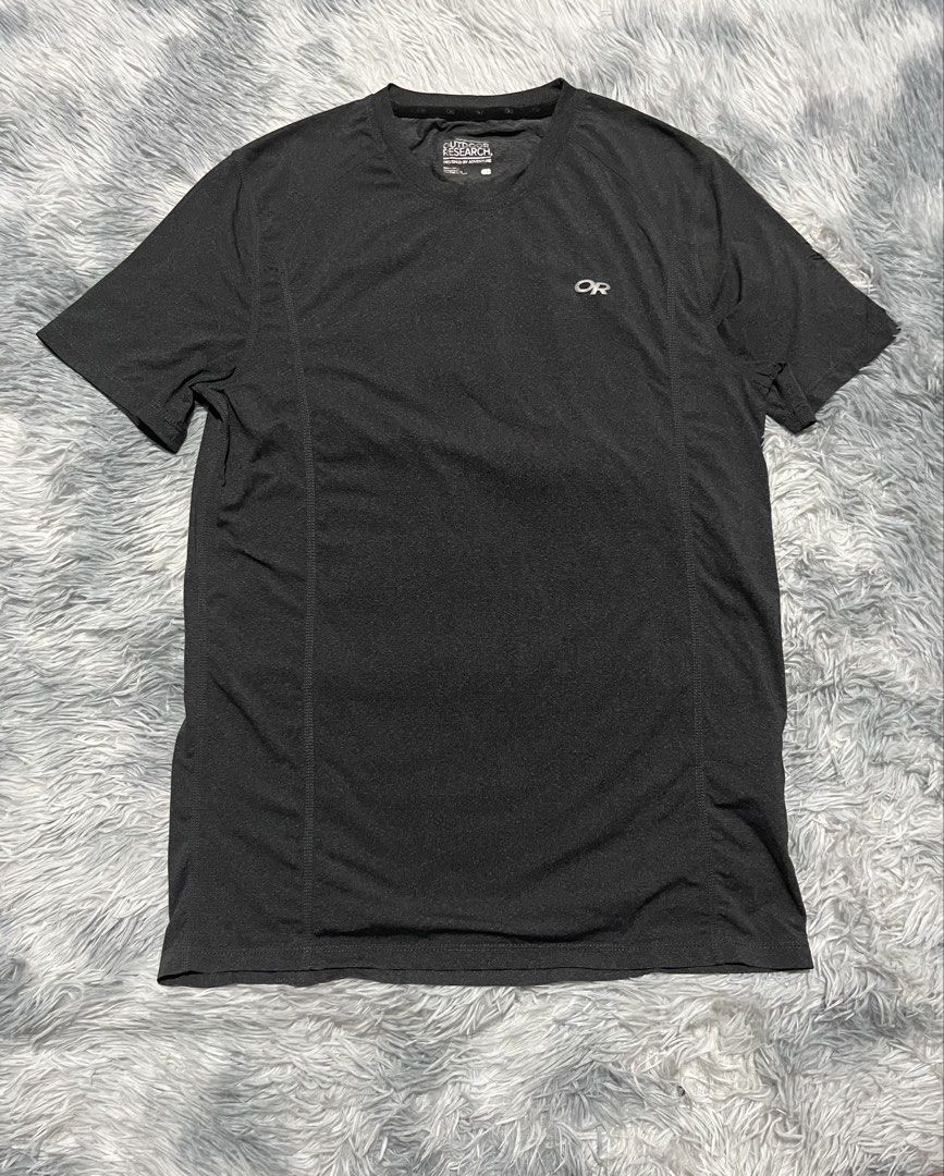 Outdoor Research Mecho Tee Shirt (Category: Tshirts & Polo Shirts ) located in Sasmuan (Sexmoan). Submitted by winterclothes.ph (Listing ID 1453217682, Image 1). Description: Outdoor Research Mecho Tee Shirt L on tag Width 18 Length 26 Excellent Condition.