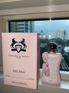 (Category: ) located in . Submitted by fragranceParfumdealer (Listing ID 1453062408, Image 1). Description: .