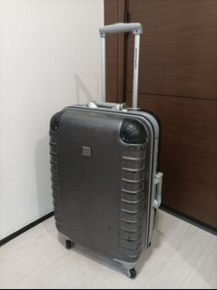 （分類：）位於 。 由 twotone56 提交（商品編號 1453186516，圖片 1）。簡介： 。