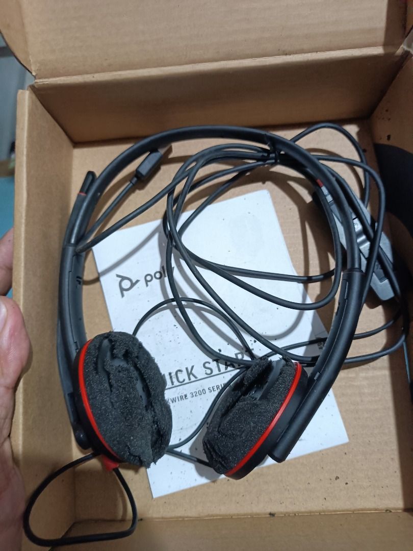 Poly Blackwire 3220 with Box Plantronics Black wire 3220 (Category: Headphones & Headsets) located in Antipolo. Submitted by cr4w13r (Listing ID 1453108774, Image 2). Description: Poly Blackwire 3220 with Box Plantronics Black wire 3220 STATUS: USED Unlimited Check and Test upon viewing Selling as is Nego upon viewing Location: Antipolo Rizal.
