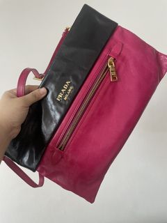 (Category: ) located in . Submitted by simply_closet (Listing ID 1453081213, Image 1). Description: .