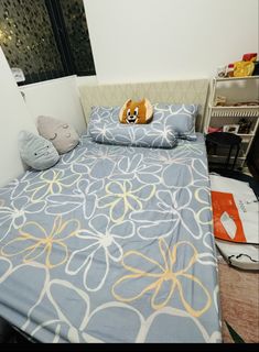 (Category: ) located in . Submitted by jdc.closet09 (Listing ID 1453133484, Image 1). Description: .