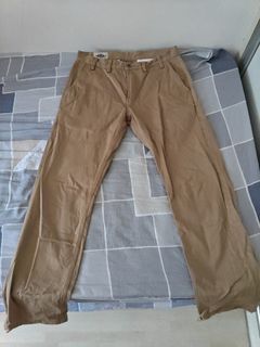 (Category: ) located in . Submitted by brandedclassicwearfabrics (Listing ID 1453109551, Image 1). Description: .