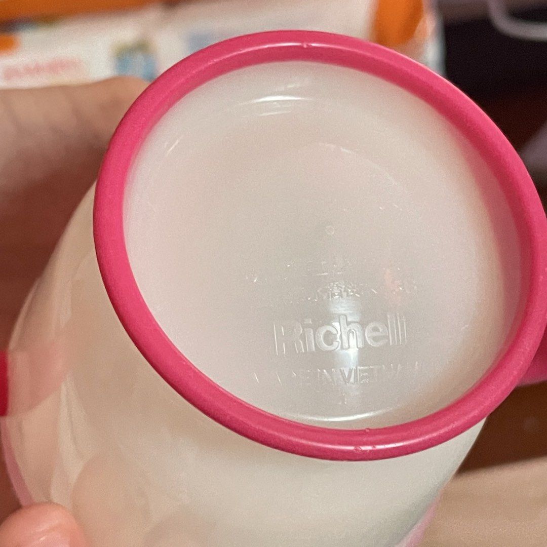 Richell Baby Cup (Category: Weaning & Toddler Feeding) located in Manila. Submitted by mami_riri (Listing ID 1453117526, Image 2). Description: .