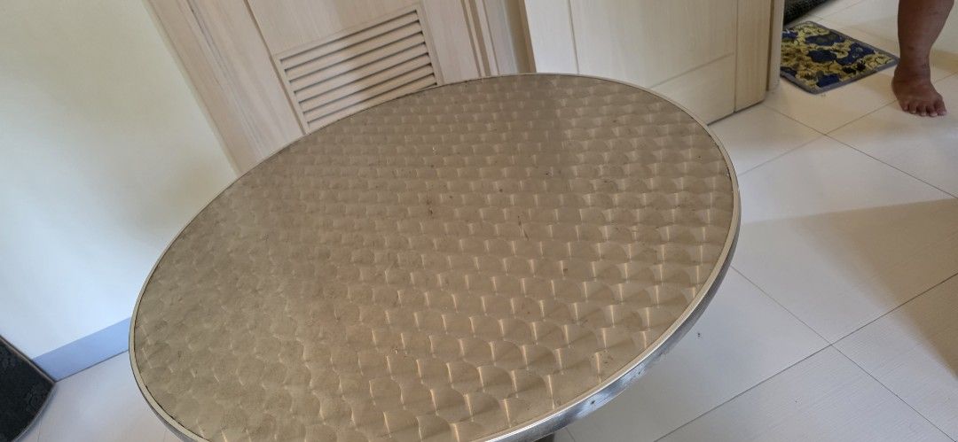 Round Metal Table with Star Base (Category: Tables & Sets) located in Manila. Submitted by cher0918 (Listing ID 1453160419, Image 2). Description: - Round metal table - Textured tabletop - Sturdy star-shaped base - Ideal for cafes or small dining areas - Minor marks on tabletop.