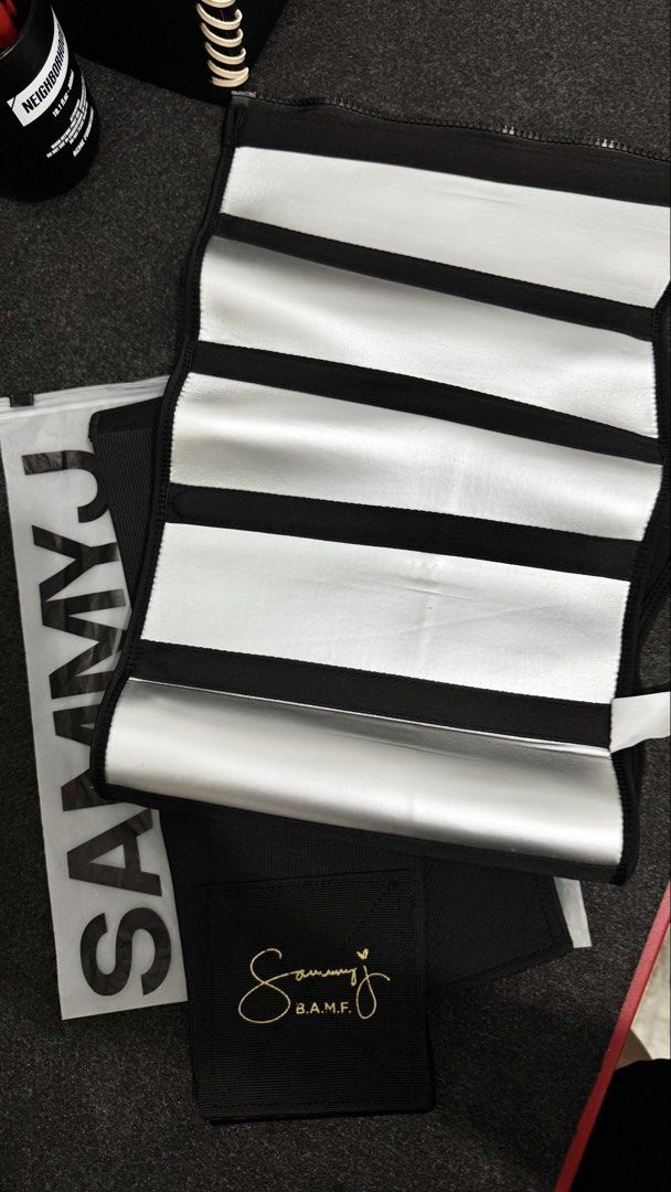 Sammy J Secret Belt - Size Small (Category: Activewear) located in Quezon City. Submitted by rebelliousapp (Listing ID 1453129471, Image 2). Description: Never Been Used - I only tried it on once and unfortunately, it didn’t fit me. Perfect for workouts, postpartum recovery, and new moms looking for extra support and comfort. SAMMY J SECRET BELT Does not roll up or down and detach easily. Comfortable to wear. • Elastic belt outside detachable • C
