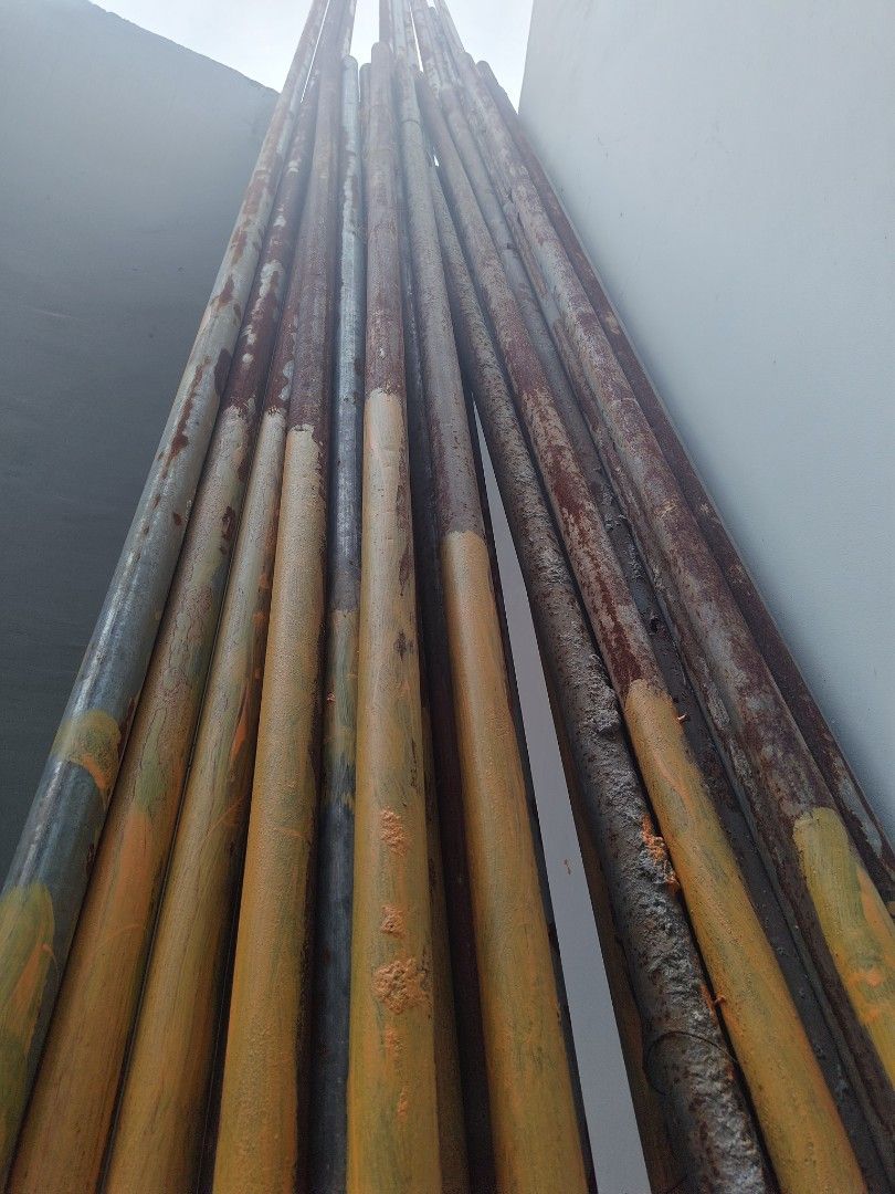 scaffolding with clamp (Category: Construction & Building Materials) located in Manila. Submitted by ac3light (Listing ID 1453184208, Image 1). Description: .
