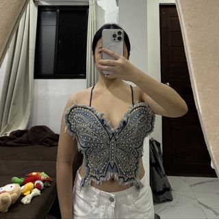 (Category: ) located in . Submitted by mi.cha (Listing ID 1453231334, Image 1). Description: .