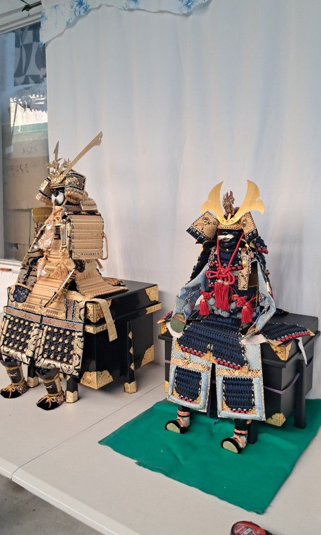 Sitting Samurai Warrior (Category: Figurines & Statues) located in Balagtas. Submitted by misteramarijapansurplus (Listing ID 1453192559, Image 3). Description: take all 4k slightly nego with box. Cool display for your room or living room..