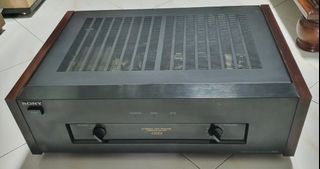 Amplifier / Speakers / Accessories/ Tuner  Collection item 2