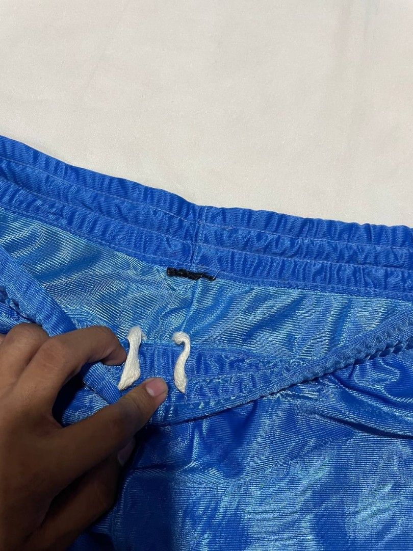 Starter short cut tag size 38 garterized (Category: Shorts) located in Hilongos. Submitted by tripnimobe-1 (Listing ID 1453165139, Image 3). Description: .