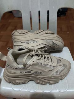 (Category: ) located in . Submitted by mareeya__ (Listing ID 1453232380, Image 1). Description: .