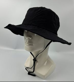 (Category: ) located in . Submitted by nadiya_store3 (Listing ID 1453233913, Image 1). Description: .