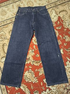 (Category: ) located in . Submitted by ha.thrift.store (Listing ID 1453118050, Image 1). Description: .