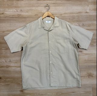 (Category: ) located in . Submitted by nu.thriftstore (Listing ID 1453123792, Image 1). Description: .