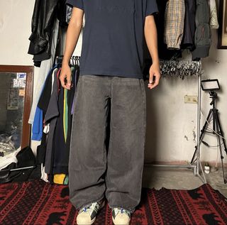 (Category: ) located in . Submitted by pgarments (Listing ID 1453189975, Image 1). Description: .