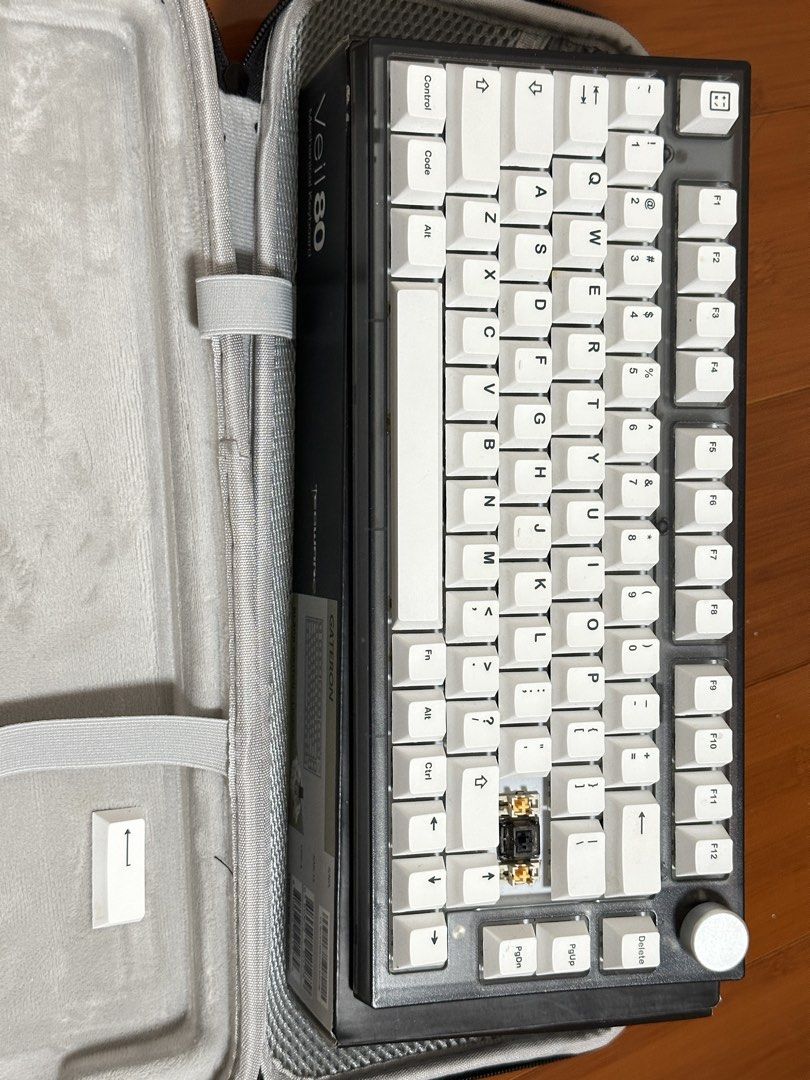 Veil80 Mechanical Keyboard Gateron Black Switch Linear (Category: Computer Keyboard) located in Makati City. Submitted by macalinaojr (Listing ID 1453108913, Image 3). Description: - Veil80 mechanical keyboard - Tecware - Gateron Black linear switches - Includes carrying case - Some keycaps removed to showcase switches - Sold as is - With Free Bag - Feel free to ask questions!.