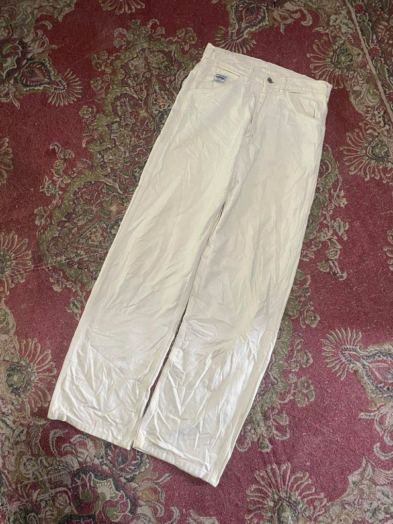 VINTAGE CARHARTT CARPENTER WORK WEAR (Category: Jeans) located in Dipolog. Submitted by 2hccollective (Listing ID 1453102069, Image 2). Description: GOOD CONDITION NO ISSUE DIRTY WHITE COLOR 9/10 COLOR 30 X 34 TAG DIMES : WIDTH - 32 LENGHT - 44 OPENING - 9.