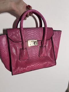 （分類：）位於 。 由 khloe7 提交（商品編號 1453220086，圖片 1）。簡介： 。