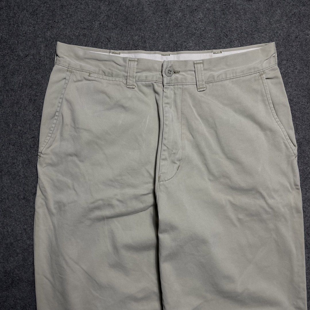 Vintage Schott NYC Chino Pants (Category: Trousers) located in Zamboanga. Submitted by rag_20 (Listing ID 1453228455, Image 2). Description: Vintage Schott NYC Chino Pants are highly sought-after wardrobe staples that blend classic American military design with durable, utilitarian craftsmanship. While the brand is world-famous for its iconic leather motorcycle jackets, its heritage sportswear lines from the 1990s and early 2000s feature exceptio