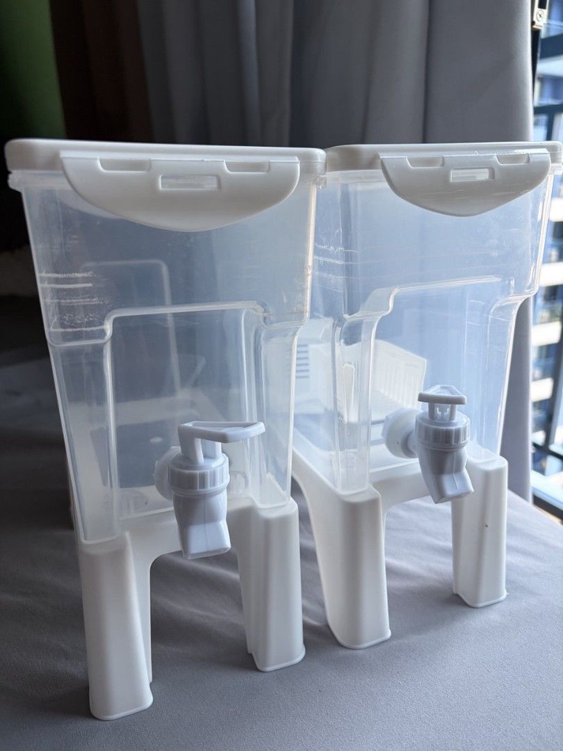 Water Dispenser with filter inside (Category: Water Purifiers & Dispensers) located in Rizal. Submitted by limei00624 (Listing ID 1453143309, Image 1). Description: never been use, just take out from the box selling for 100 each..