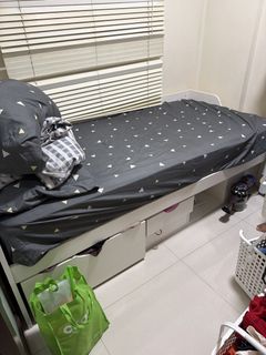 (Category: ) located in . Submitted by Eucejeca (Listing ID 1453116925, Image 1). Description: .