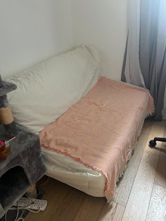(Category: ) located in . Submitted by ttglls (Listing ID 1453124068, Image 1). Description: .