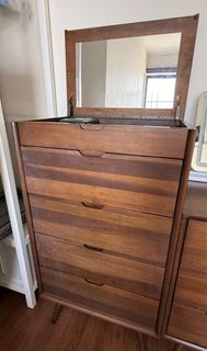 (Category: ) located in . Submitted by amiolee13 (Listing ID 1453076983, Image 1). Description: .