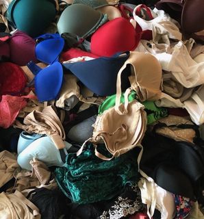 (Category: ) located in . Submitted by amazinne (Listing ID 1453216853, Image 1). Description: .