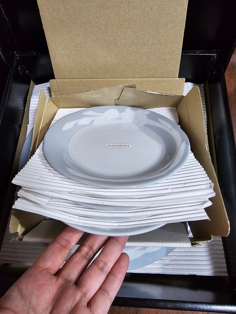 YSL Blue-Gray Party Plates Set - 7 pcs (Category: Dinnerware & Cutlery) located in Quezon City. Submitted by senyoramaria (Listing ID 1453229731, Image 3). Description: YSL Party Plates Blue gray shade Set of 7 2 x Serving Plates 10.25 inches in diameter 5 x Cake Plates 6.25 inches in diameter Brandnew with box. *2 boxes available.