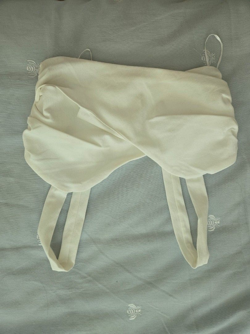 Zara sleeveless crop top (Category: Sleeveless) located in Quezon City. Submitted by samcas (Listing ID 1453076784, Image 1). Description: used only once .