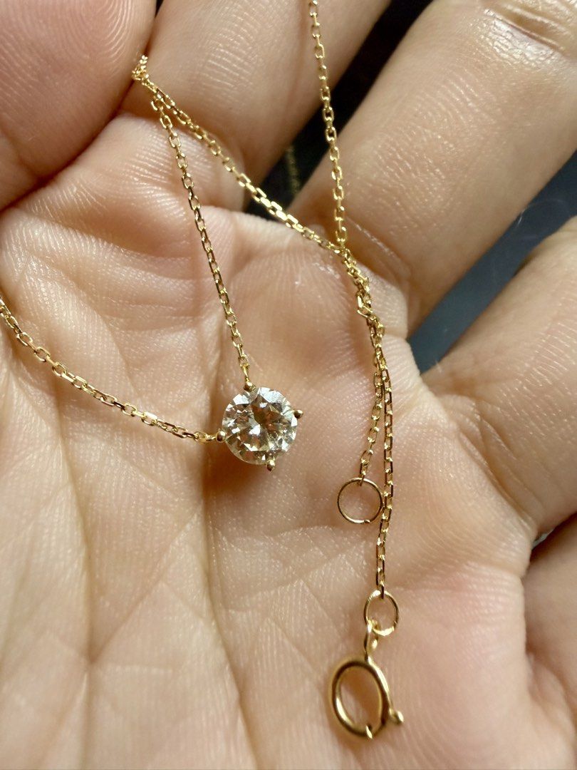 18K HK Setting Solitaite Necklace 0.5ct (Category: Necklaces) located in Las Pinas. Submitted by biatster (Listing ID 1454793774, Image 2). Description: From HK Fair 1.2g weight, 0.5ct natural diamond Length 16-18 inches.