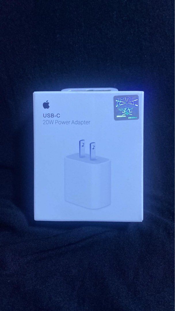 20W usb-c power adapter (Category: Chargers & Cables) located in Manila. Submitted by mimasour (Listing ID 1454844211, Image 1). Description: .