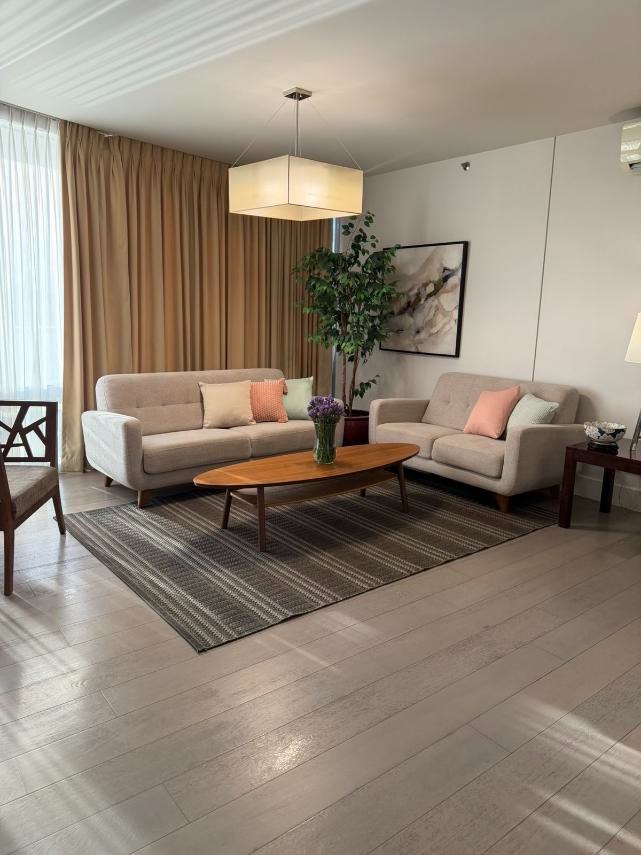 (Category: ) located in . Submitted by james.seva.landlord.realty (Listing ID 1454775317, Image 1). Description: .