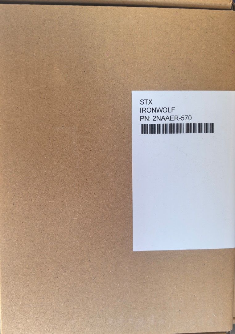 全新 Seagate IronWolf 8TB NAS 專用內接硬碟 ST8000VN002 （分類：硬碟及儲存器）位於 Hong Kong。 由 BUBU88888 提交（商品編號 1416104818，圖片 2）。簡介： 全新, 未使用, 面交。