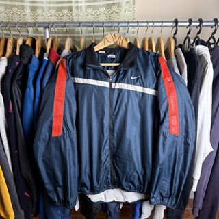 (Category: ) located in . Submitted by demifrogthrift (Listing ID 1454821902, Image 1). Description: .