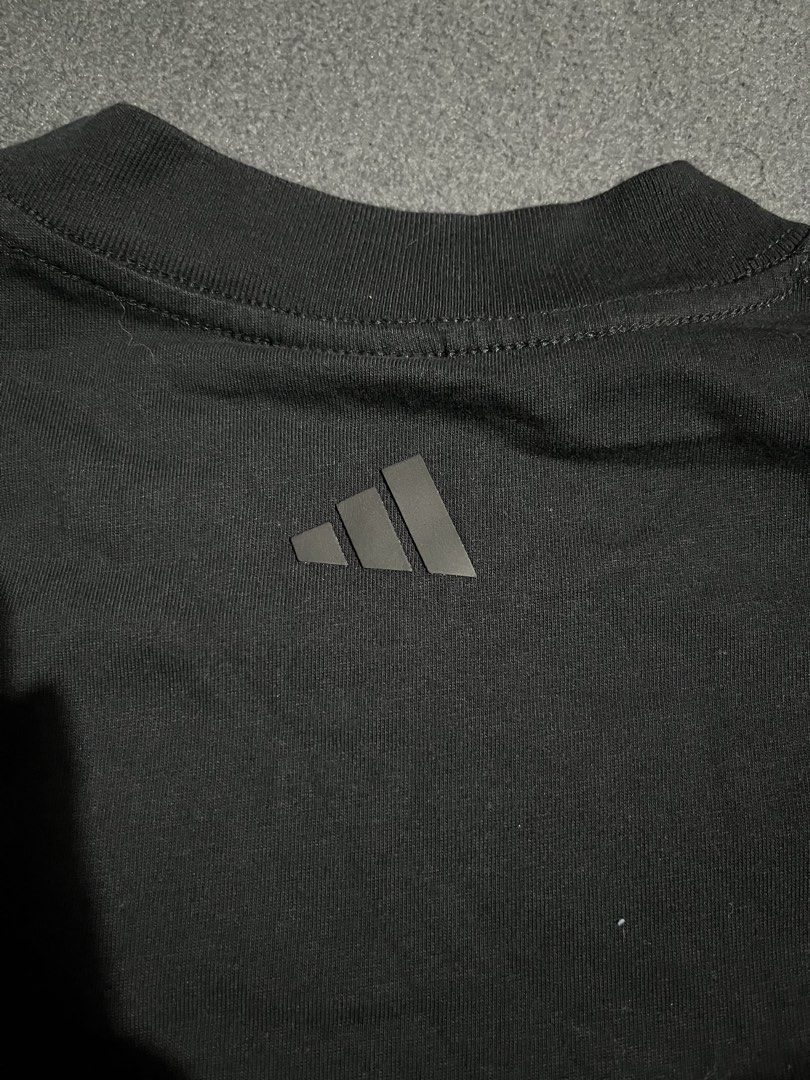 Adidas Tshirts (Category: Tshirts & Polo Shirts ) located in Maribojoc. Submitted by nayer (Listing ID 1454781951, Image 3). Description: Ad!d4s Basketball Tshirts Like new 10/10 color rate Medium on tag AD: W22.5 * L29.