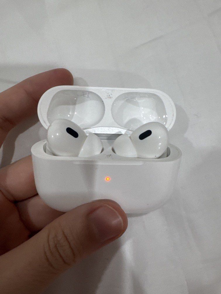 Airpods Pro 2nd Gen (Category: Earphones) located in Quezon City. Submitted by closetcollectivemnl (Listing ID 1454855987, Image 2). Description: I used it once lng po for a trip abroad and then stored, I was going to use it again for my next trip but Apple said battery issues and have to replace. Its 2500 to replace in GH but I opted to just buy new ones, so if anyone wants to get and repair..