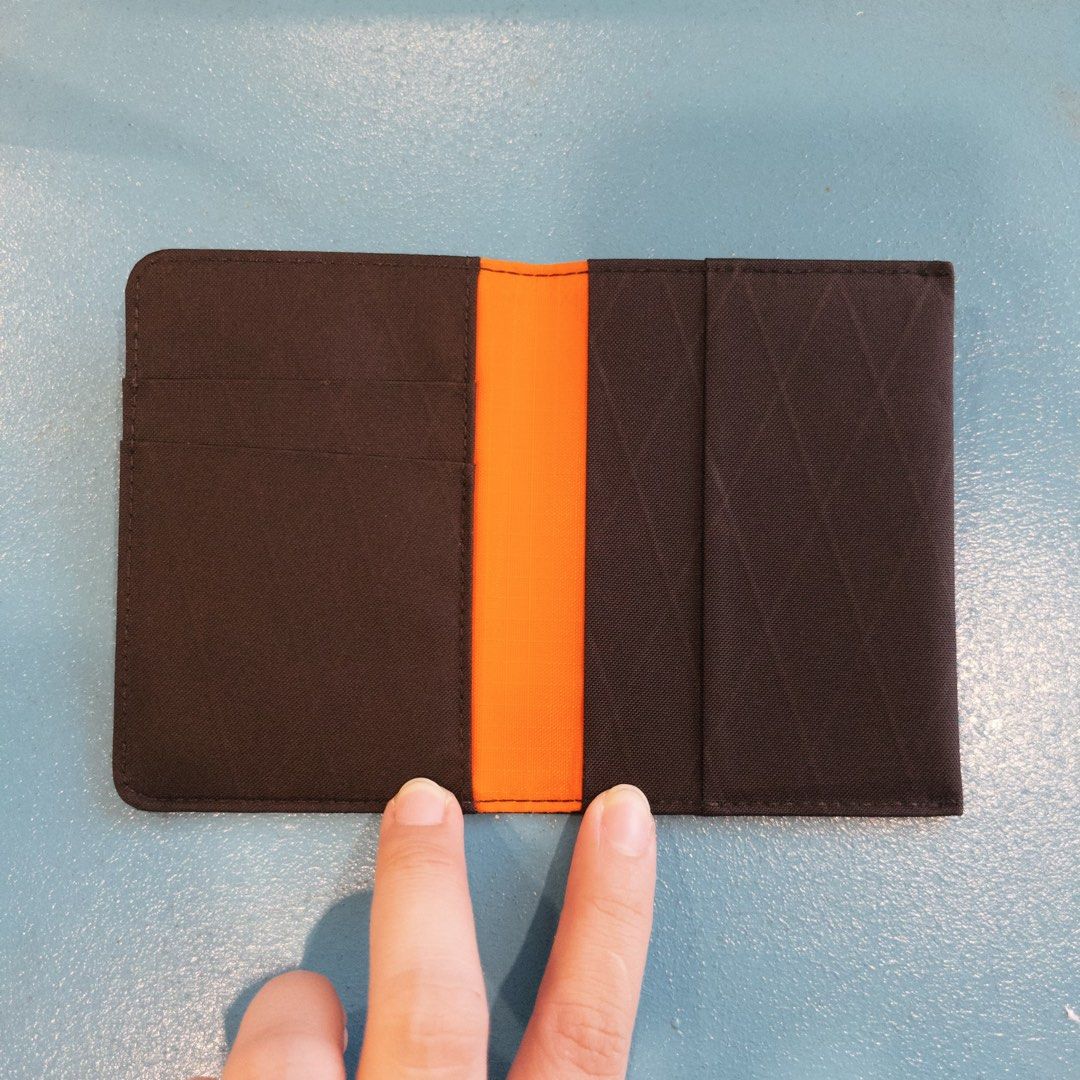 alpaka arc black x-pac vx21 bifold wallet (Category: Wallets & Card Holders) located in Cabanatuan. Submitted by halladays (Listing ID 1454824231, Image 2). Description: .